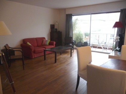 Appartement - LE VESINET 1 850 € / mois  ( C.C. )  5 pièces  Réf : 2881